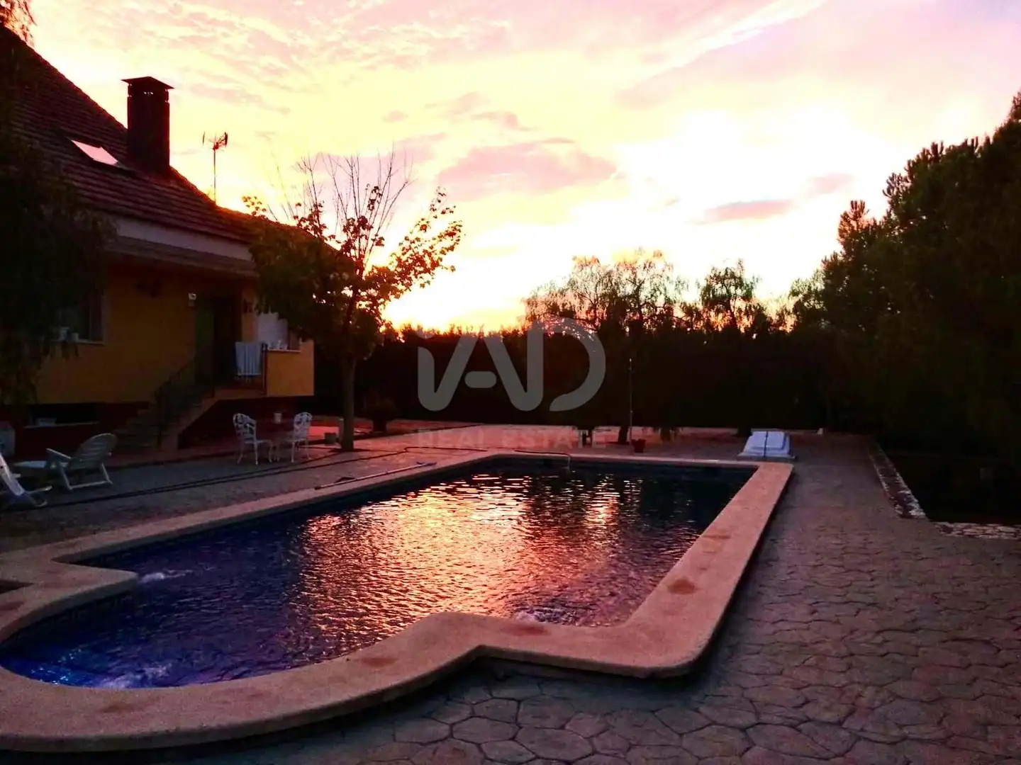 Country homes for sale in Yecla