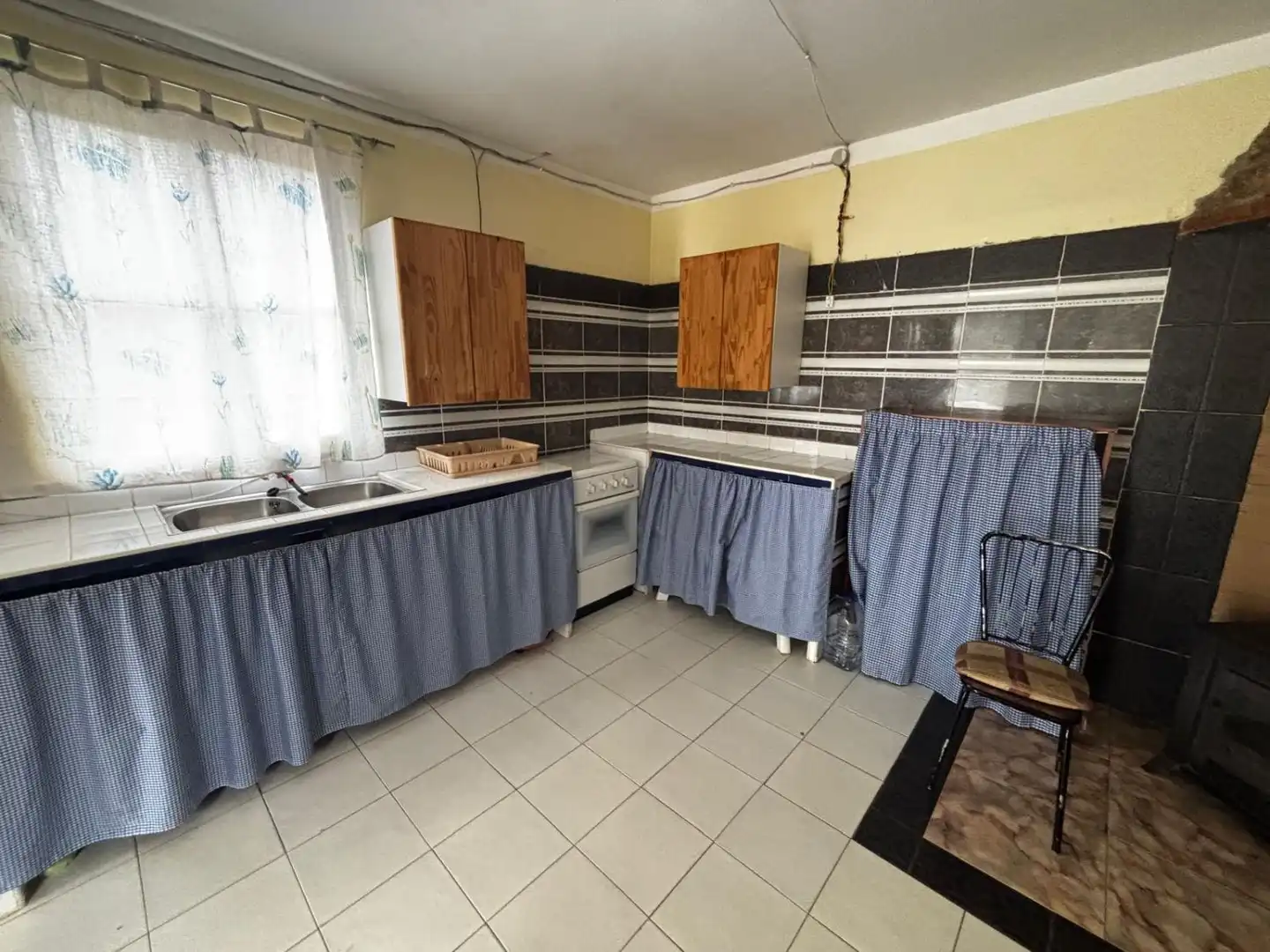 Cuina de Casa o xalet en venda en Azuébar amb Terrassa