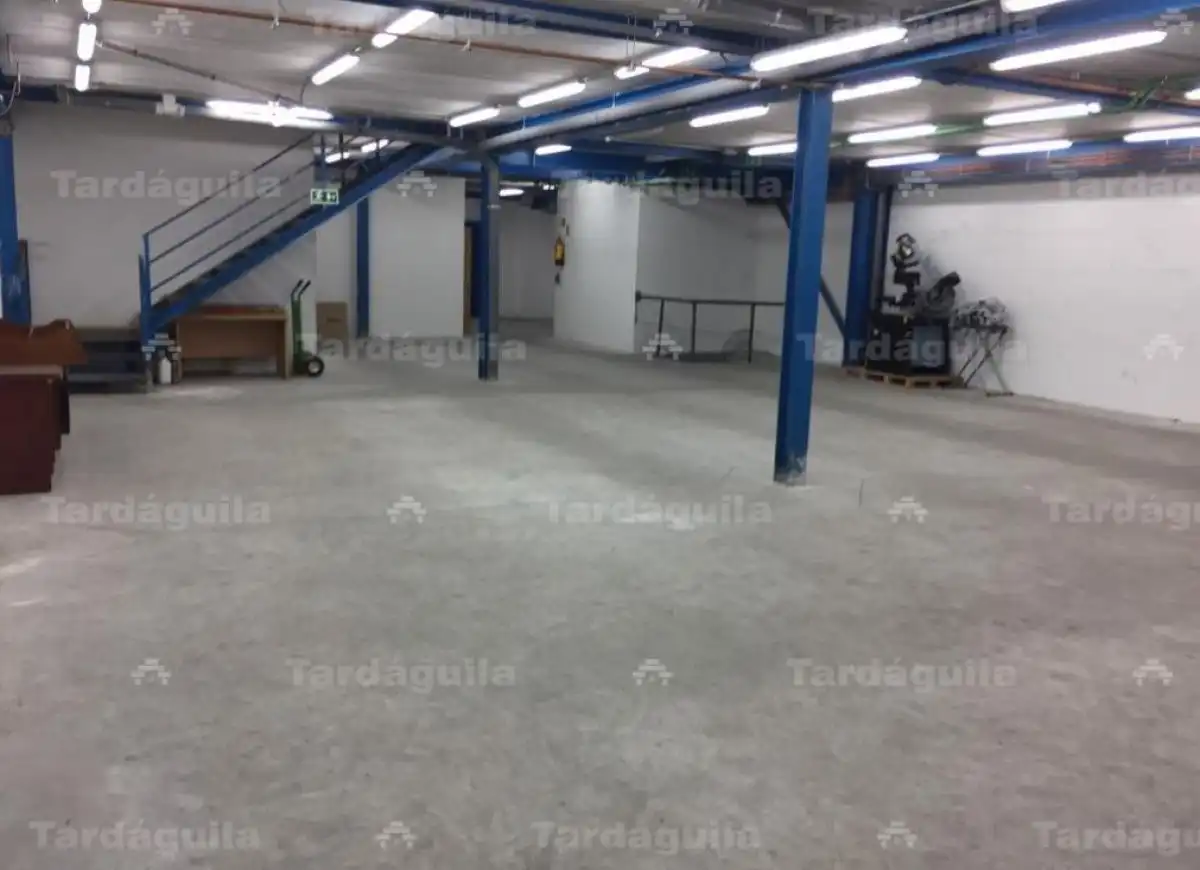 Fabrikhallen zum Verkauf in Castellanos de Moriscos