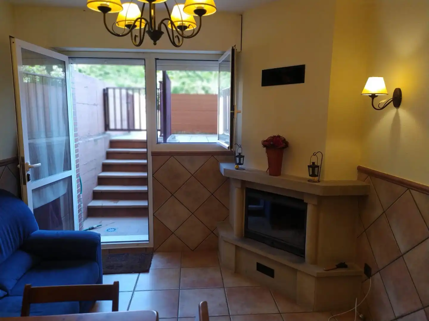 Sala de estar de Estudio en venta en Villamediana de Iregua con Terraza, Trastero y Amueblado