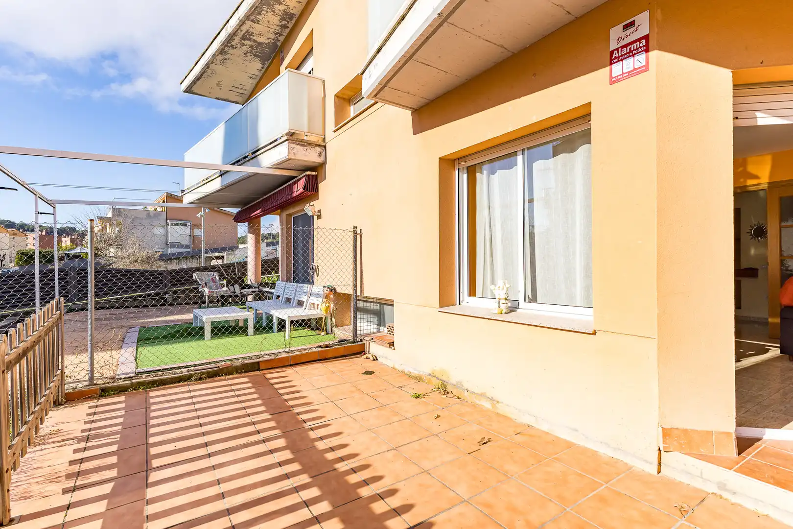 Vista exterior de Apartament en venda en Sant Sadurní d'Anoia amb Calefacció, Jardí privat i Terrassa