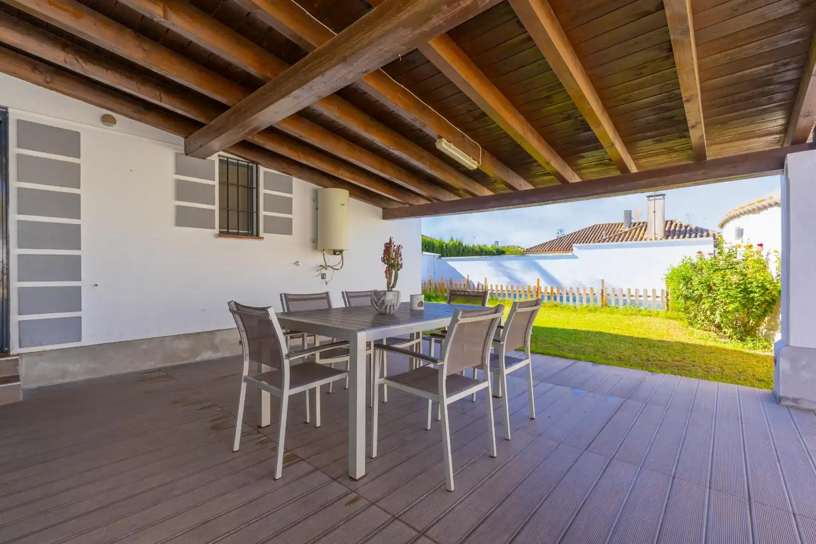 Terrassa de Casa o xalet en venda en Montequinto amb Aire condicionat, Calefacció i Jardí privat