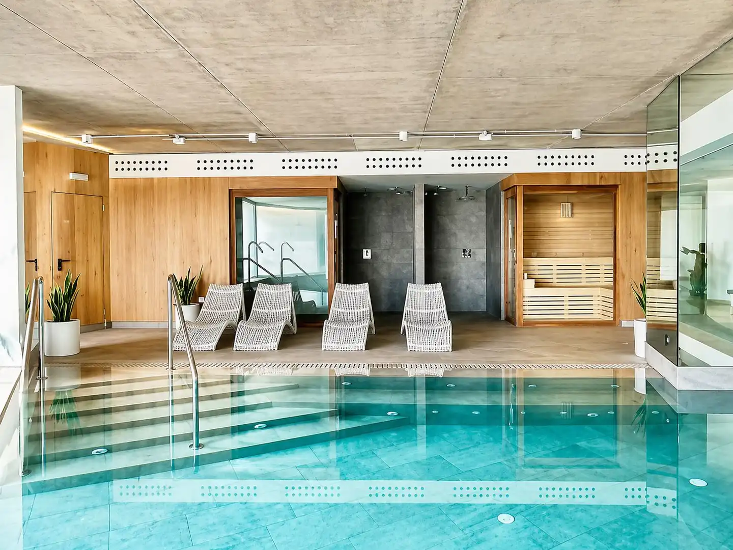 Piscina de Ático en venta en Benalmádena con Jardín privado, Alarma y Piscina comunitaria