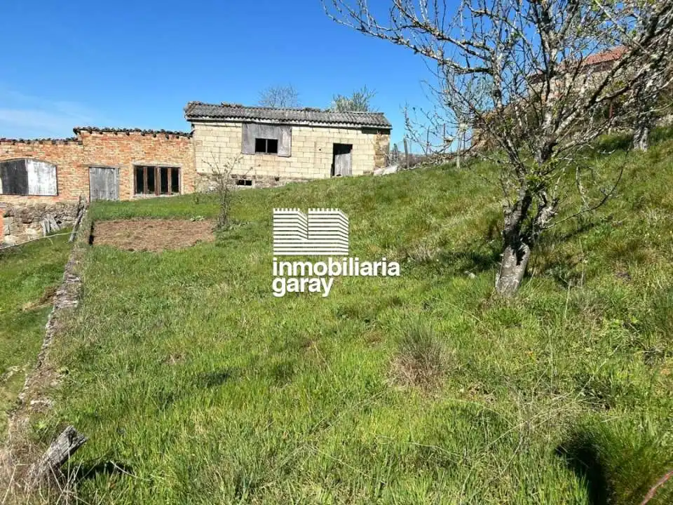 Casa o xalet en venda en Alfoz de Santa Gadea amb Calefacció, Jardí privat i Moblat