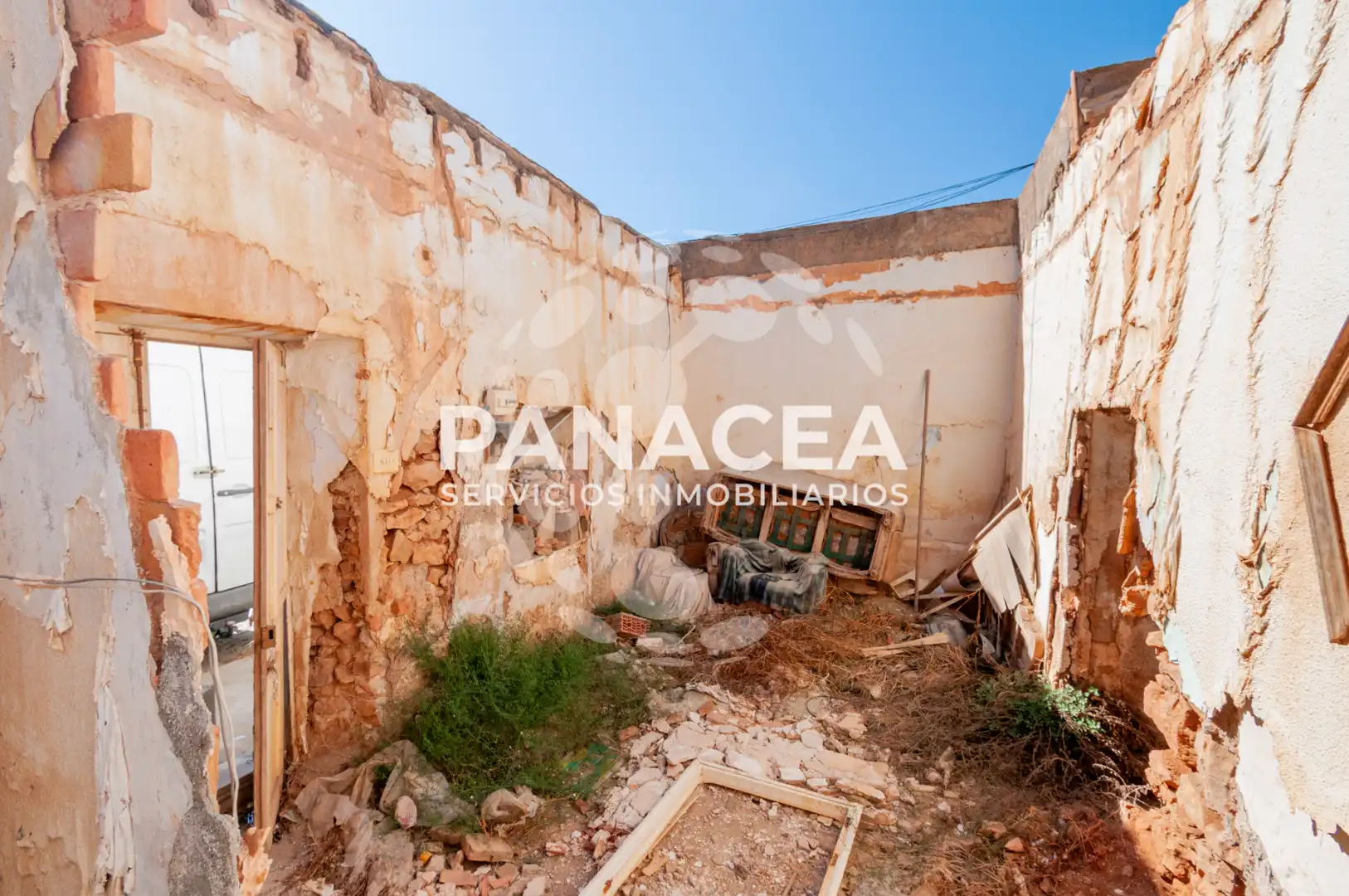 Casa adosada en venta en La Mojonera