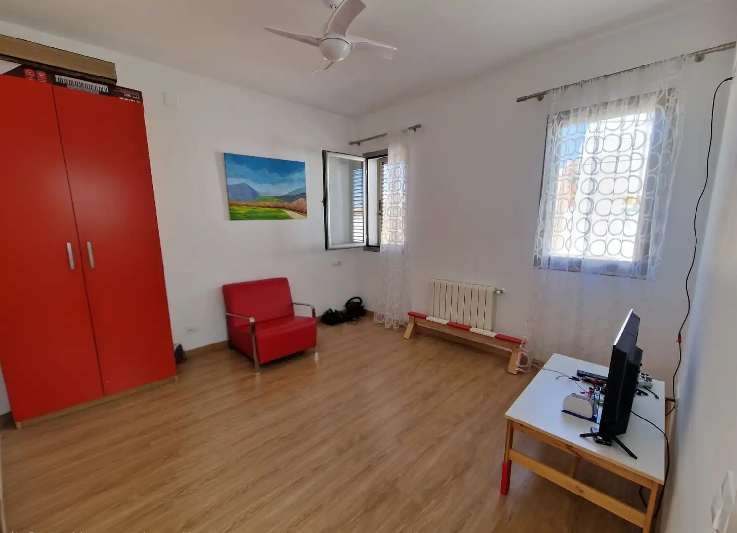 Sala de estar de Casa o chalet en venta en Fernán-Núñez con Aire acondicionado, Calefacción y Parquet