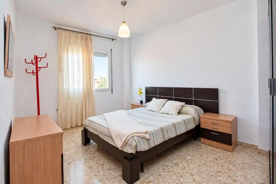 Habitación de Piso en venta en El Ejido con Trastero, Amueblado y Balcón