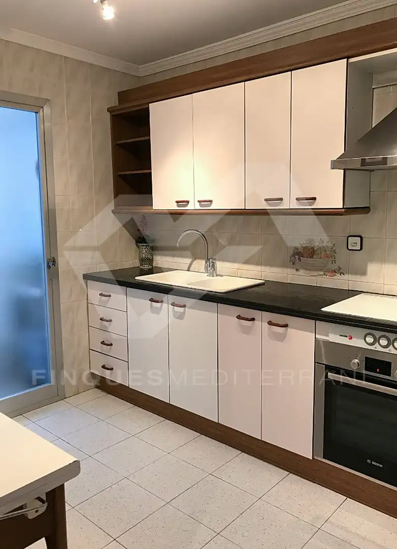 Cuina de Pis en venda en Tarragona amb Aire condicionat, Calefacció i Terrassa