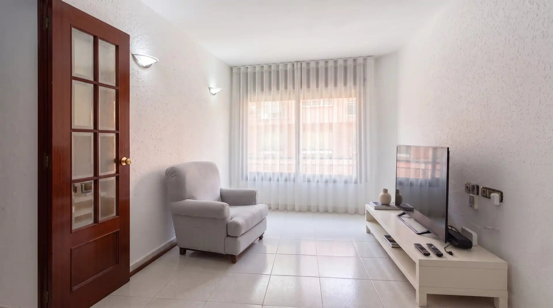 Living room of Flat for sale in Cornellà de Llobregat  with Terrace