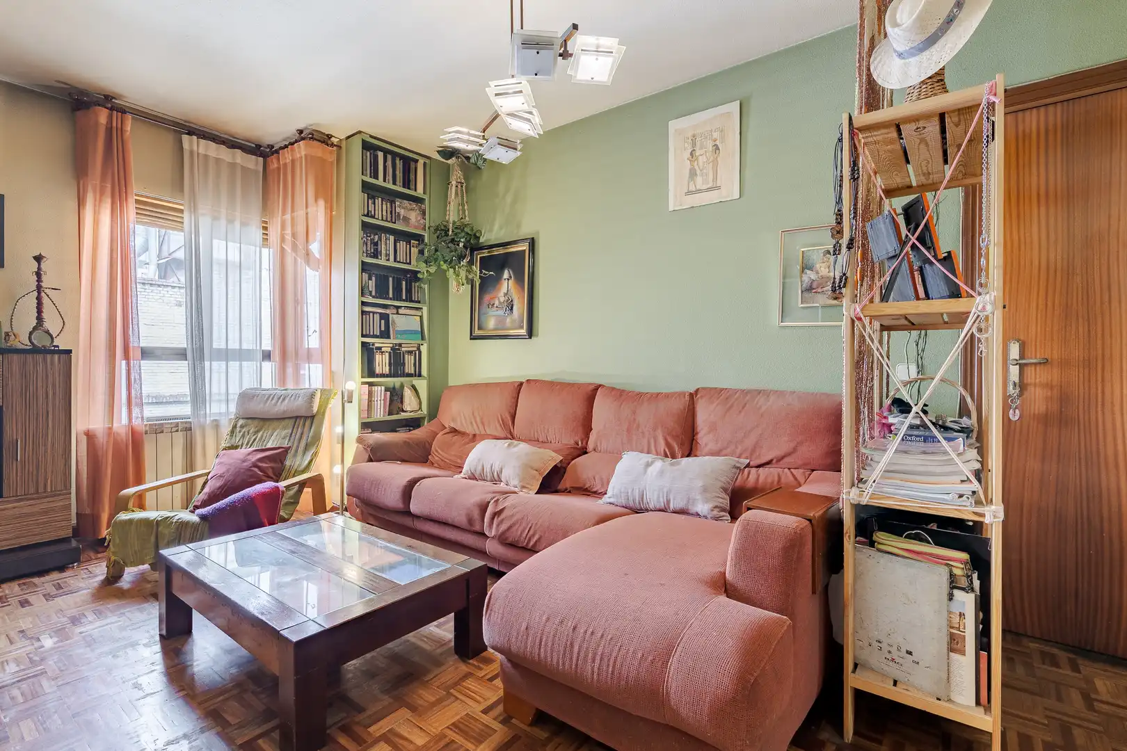 Wohnzimmer von Wohnung zum Verkauf in Madrid mit Privatgarten, Terrasse und Balkon