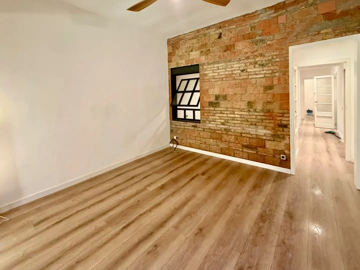 Flat with lift for sale in Carrer del Rosselló, imagen 6