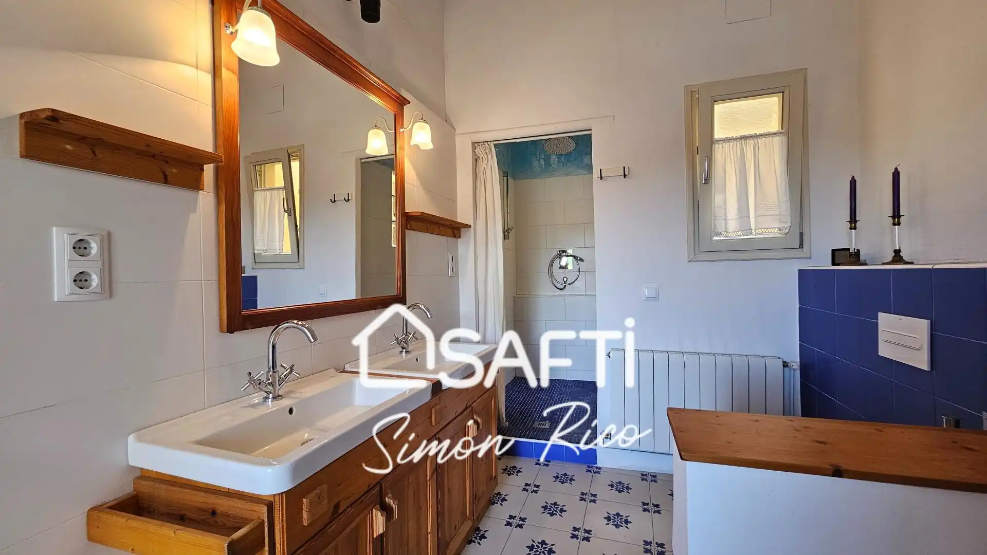 Casa adosada en venta en Gelida