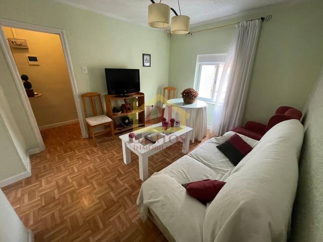 Piso en Alquiler en Calle de los Crisantemos en Chinchibarra