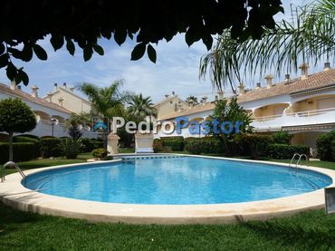 Apartamento con piscina en venta en Las Marinas / Les Marines