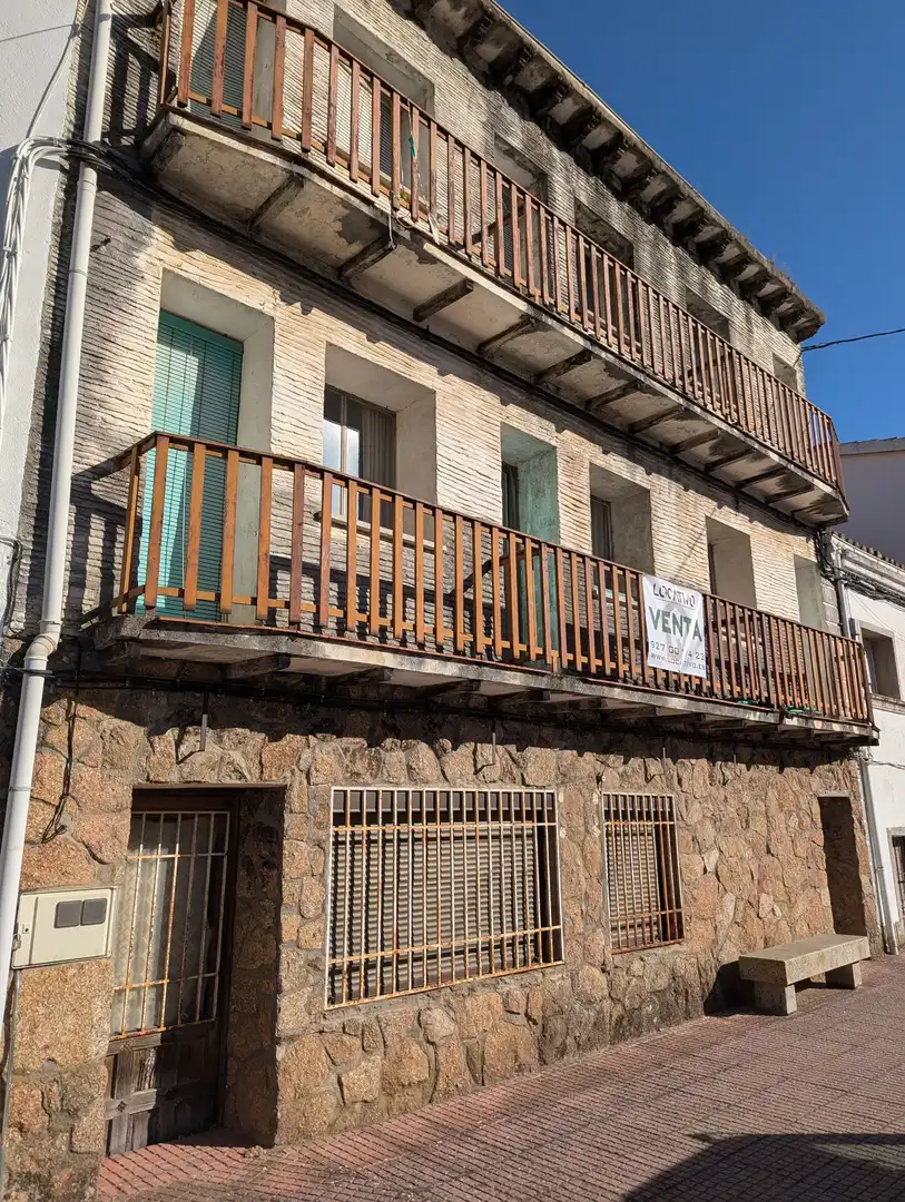 Terrassa de Edifici en venda en Villanueva de la Vera