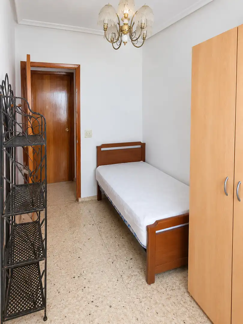 Appartamento con terrazza in affitto a Casco Antiguo, imagen 13