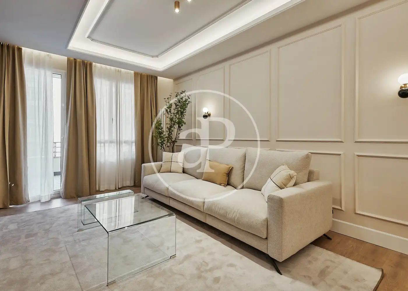 Living room of Flat for sale in Madrid  with Air Conditioner, Heating and Terrace