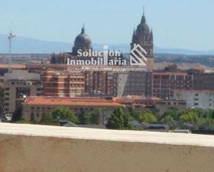 Vista exterior de Àtic en venda en Salamanca Capital amb Terrassa