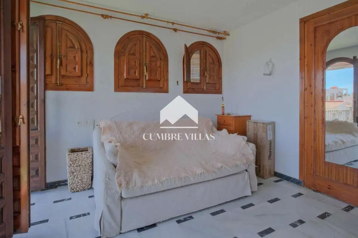 Habitación de Casa o chalet en venta en Almuñécar con Jardín privado, Terraza y Amueblado