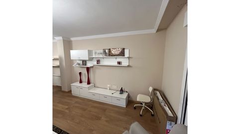 Foto 5 de Apartament en venda a PAU 2-600, Puertollano