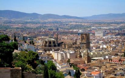 Vista exterior de Casa o xalet en venda en  Granada Capital amb Aire condicionat i Calefacció