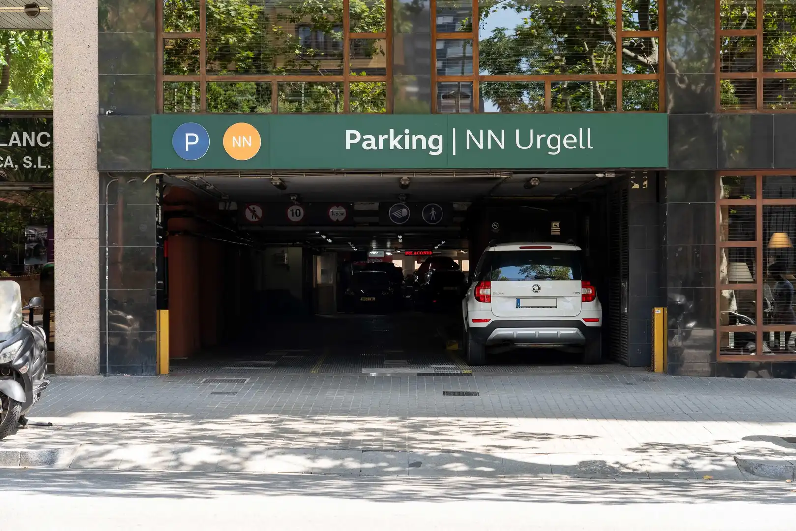 Einzelparkplatz zur Miete in CALLE COMTE URGELL 234 234