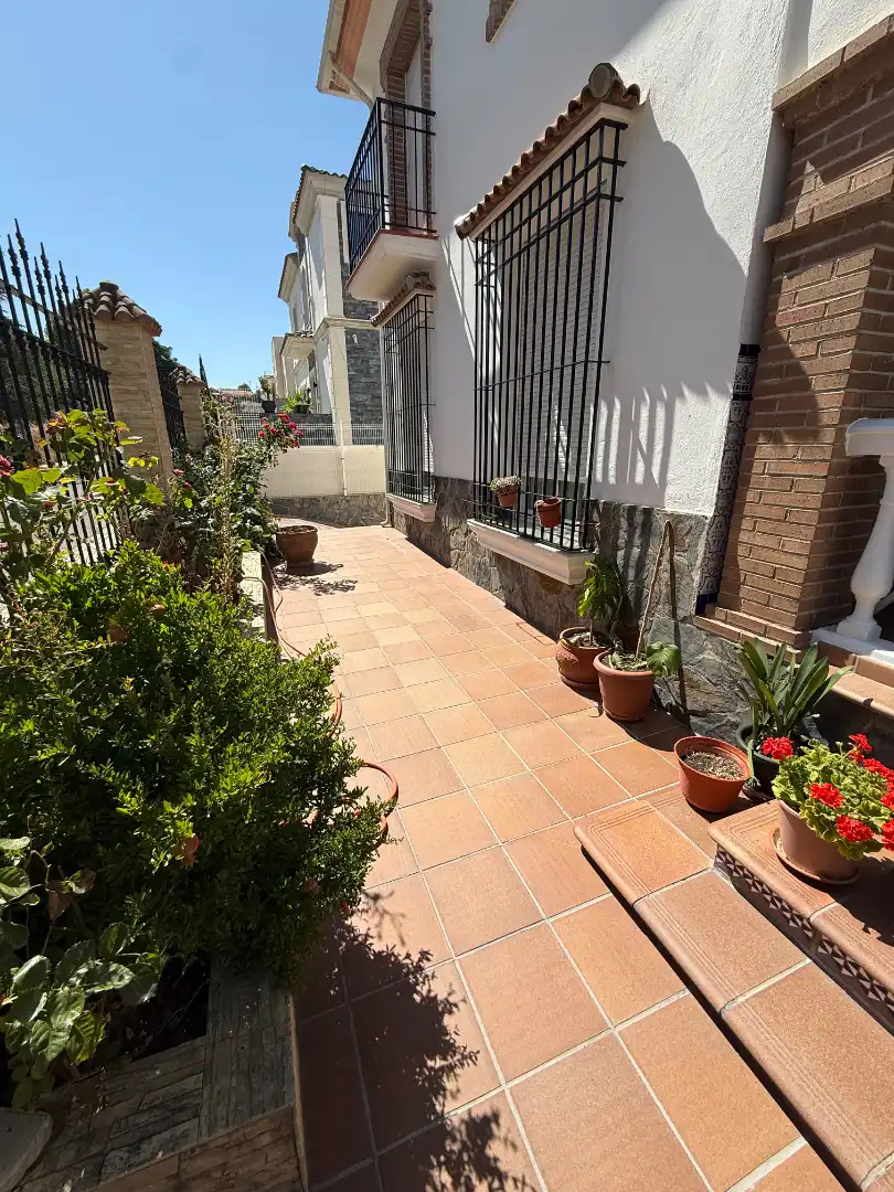 House with terrace for sale in Calle Pilar Contreras, imagen 3