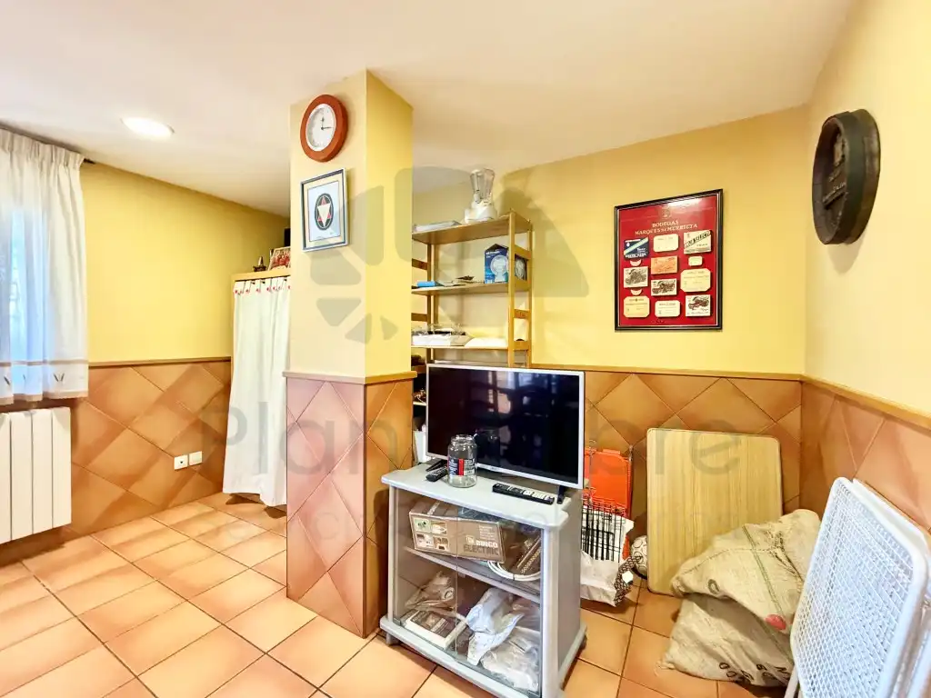 Local comercial en venda a Calle Luis Ortun, imagen 10