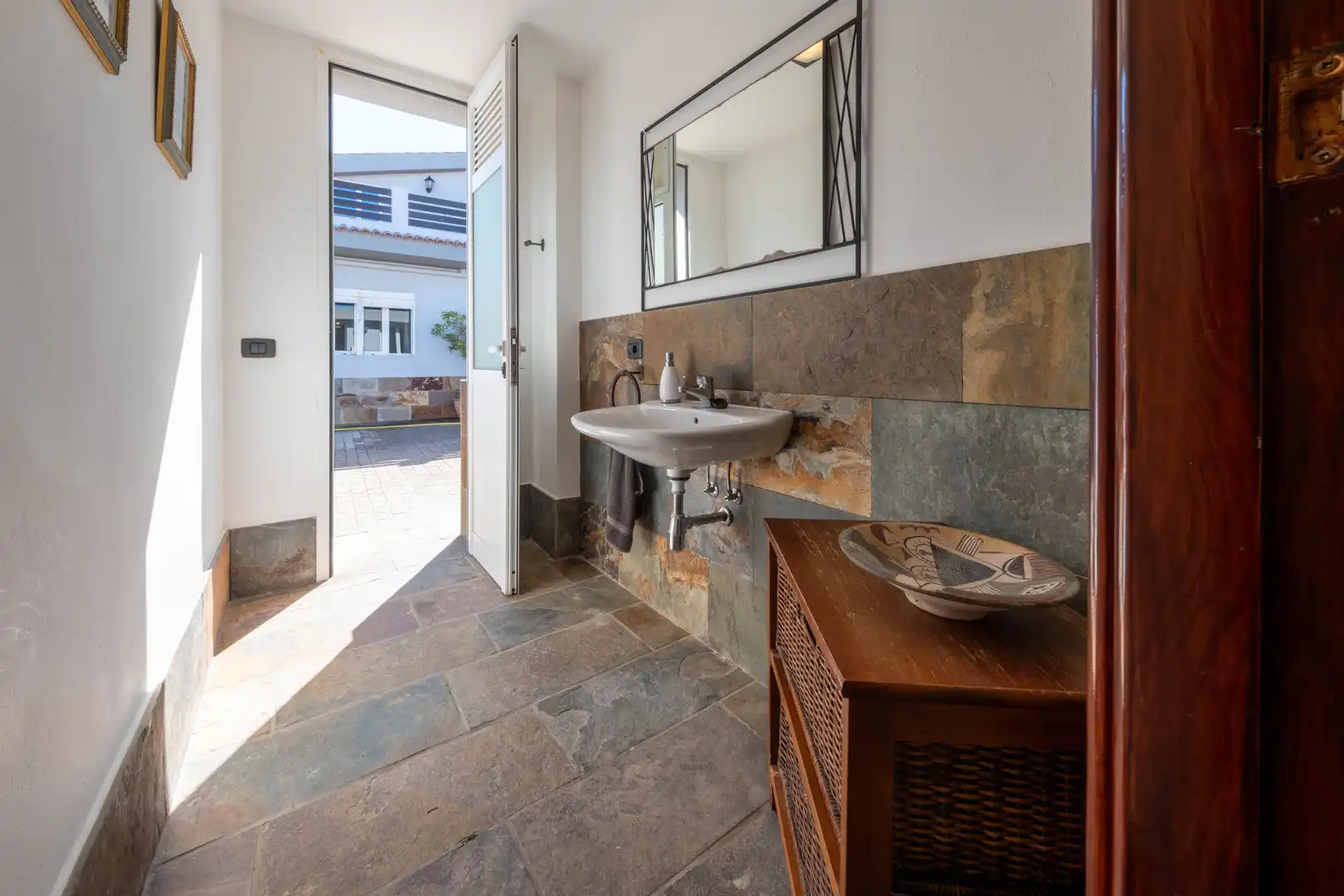 Bany de Casa o xalet en venda en Las Palmas de Gran Canaria amb Jardí privat, Terrassa i Traster