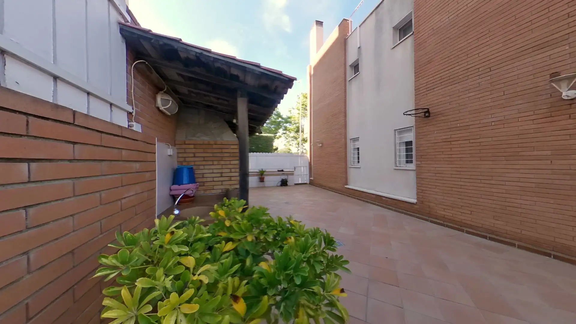 Garden of Houses for sale in Sabadell  with Air Conditioner, Heating and Private garden