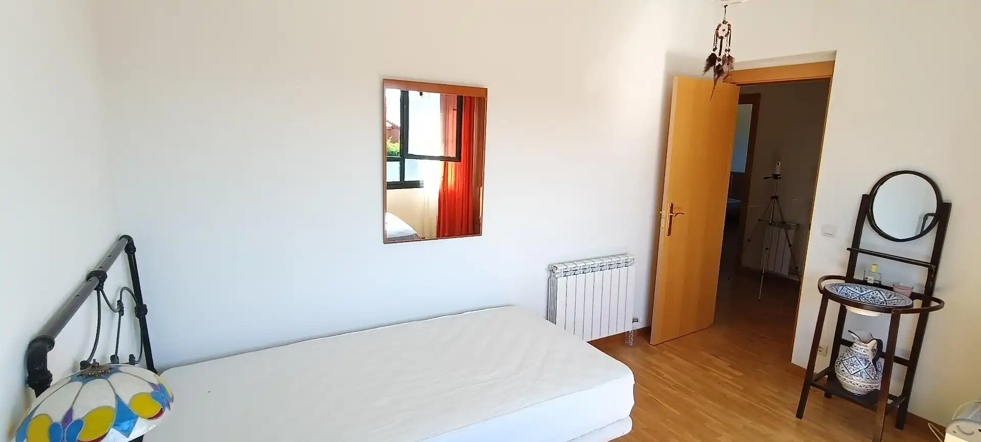 Schlafzimmer von Einfamilien-Reihenhaus zum Verkauf in Cogollos mit Heizung und Privatgarten