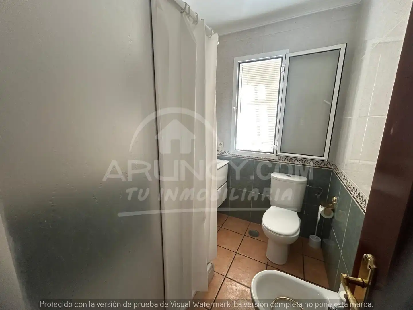 Bathroom of Flat for rent in Alcalá de Guadaira  with Air Conditioner and Furnished