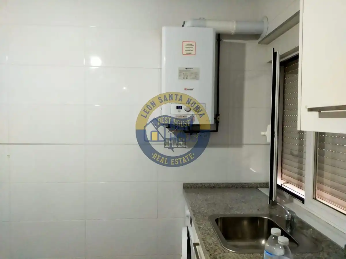 Cocina de Apartamento de alquiler en El Ejido - Santa Ana