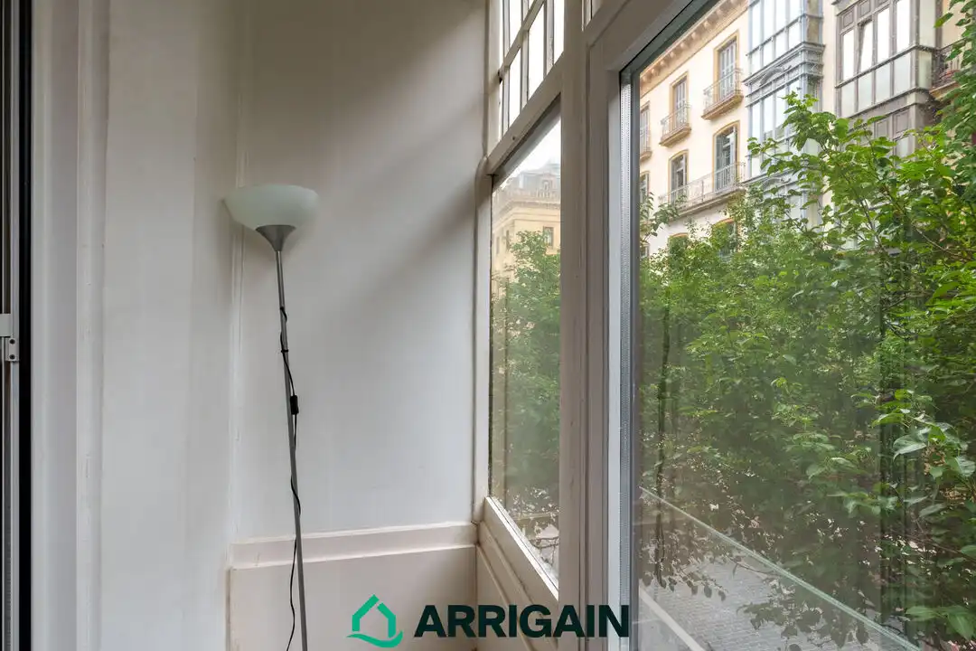 Habitación de Piso en venta en Donostia - San Sebastián  con Calefacción, Terraza y Trastero