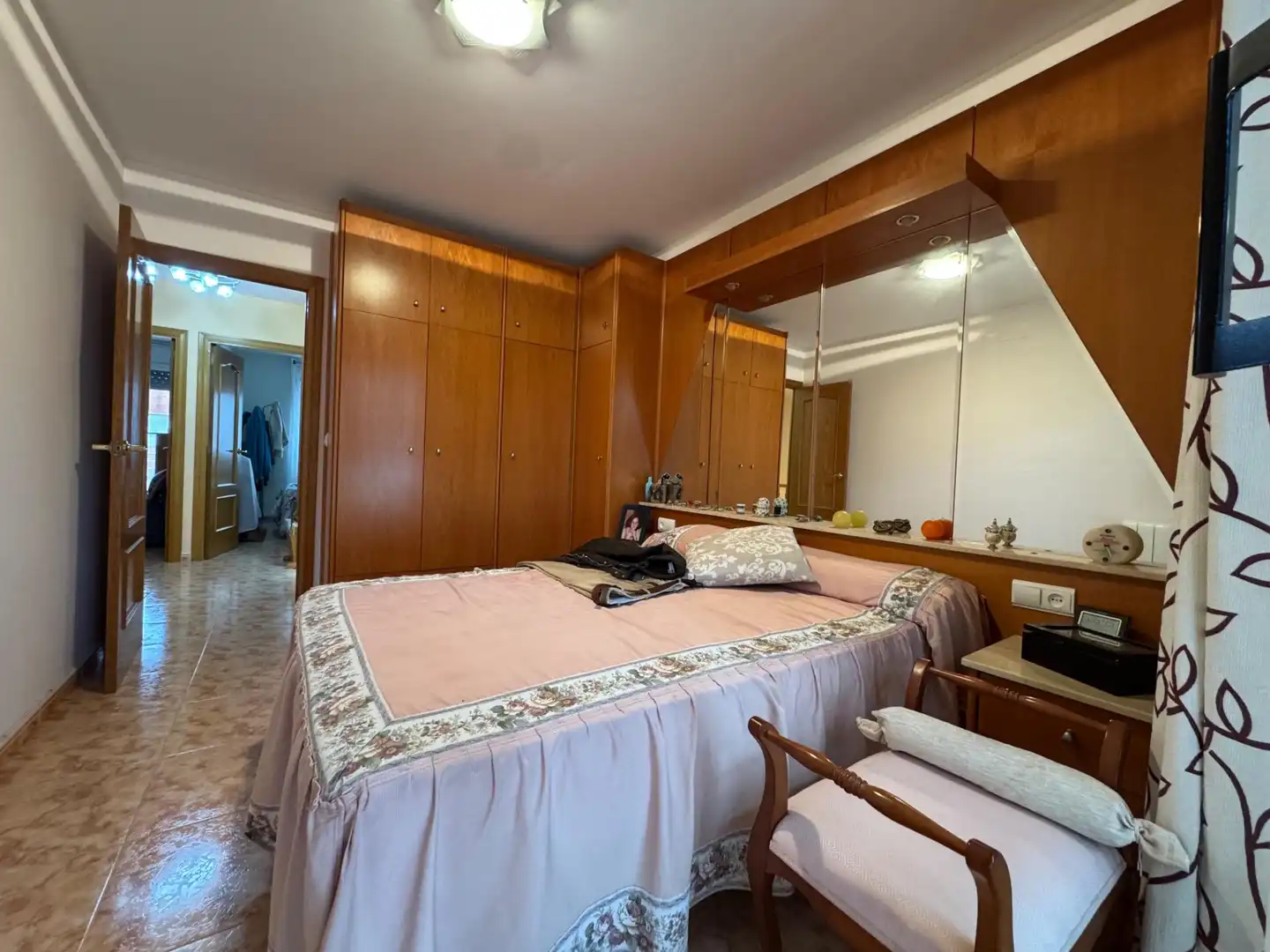 Dormitori de Casa o xalet en venda en Pira amb Calefacció, Jardí privat i Terrassa