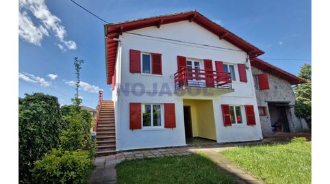 Foto 2 de Casa o xalet en venda a Calle Trengandin, Tregadín, Noja