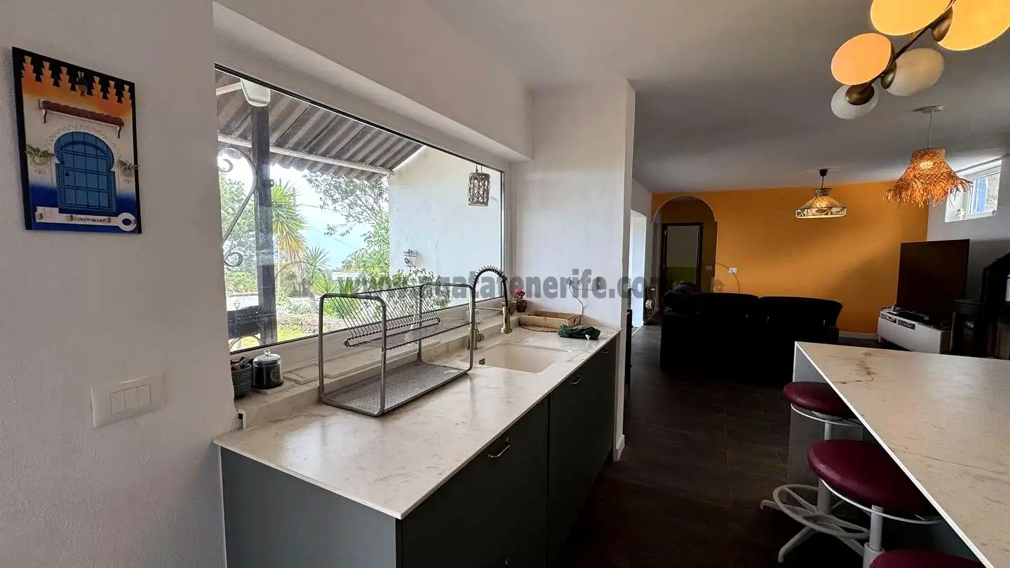 Cocina de Finca rústica en venta en Icod de los Vinos con Piscina