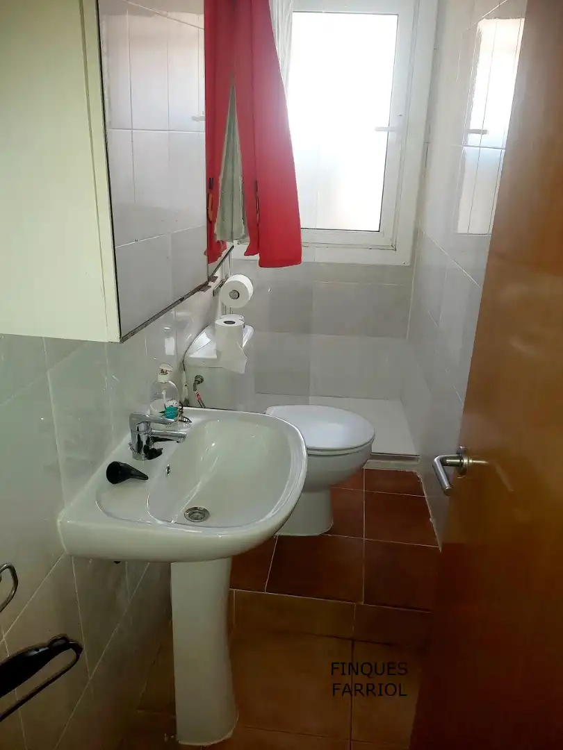 Piso con terraza en venta en Carrer dels Jurats