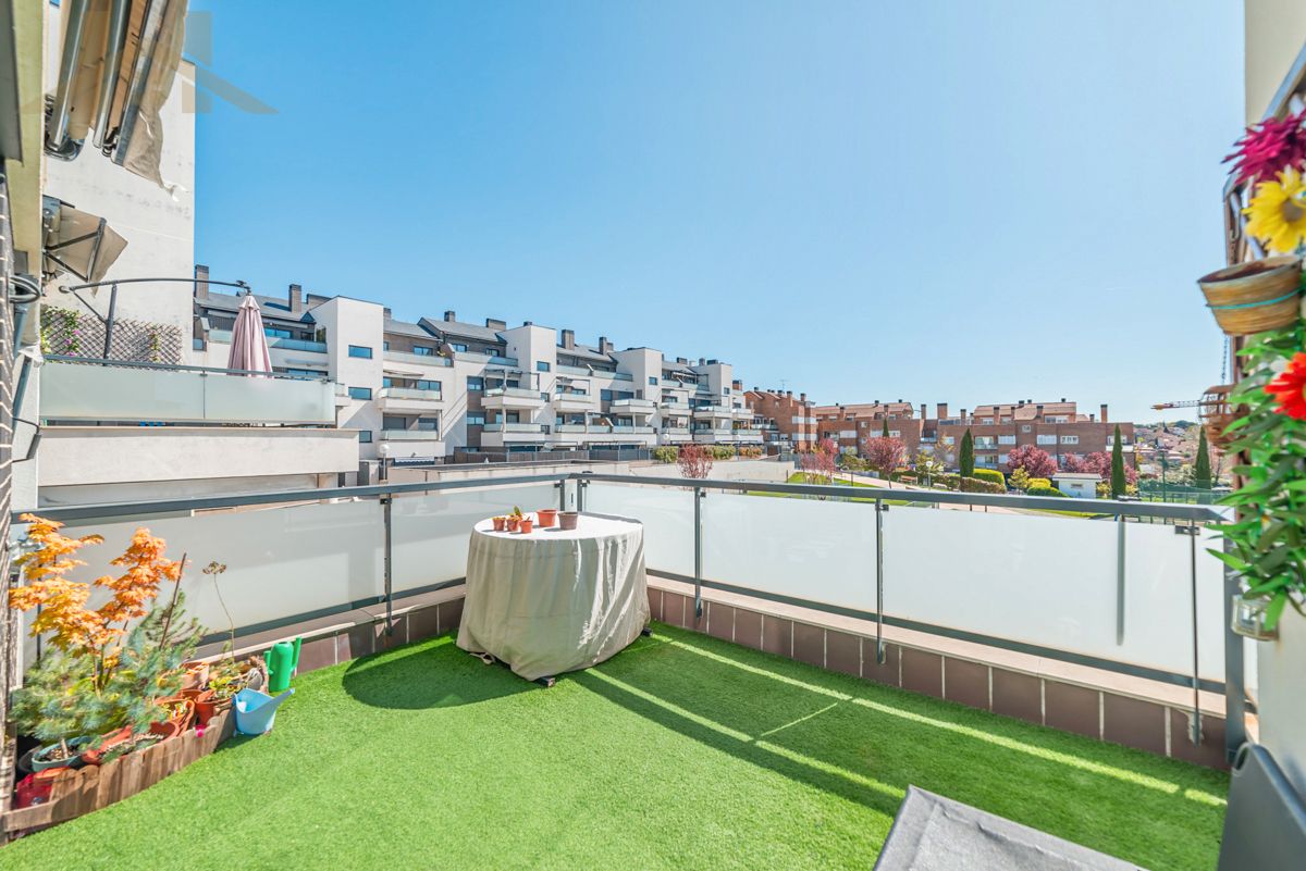 Terrace of Flat for sale in Colmenar Viejo  with Heating, Parquet flooring and Terrace