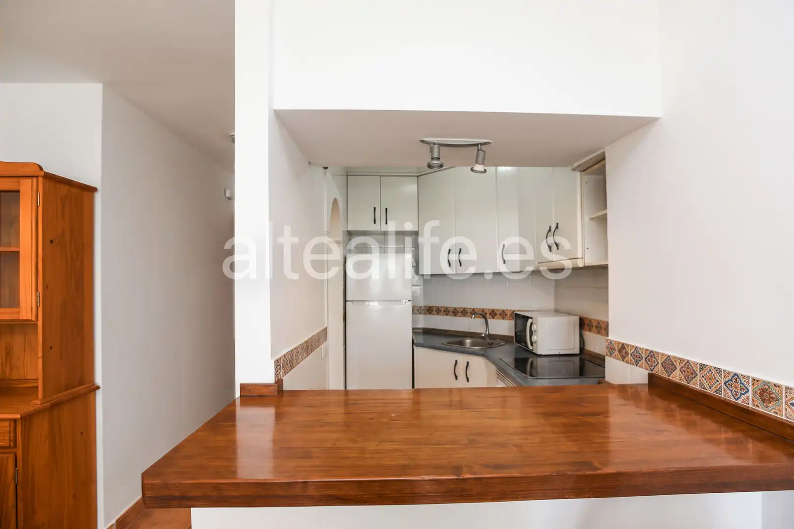 Cuina de Apartament de lloguer en Altea amb Calefacció, Terrassa i Moblat
