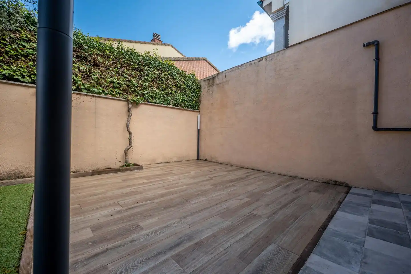 Terrassa de Casa o xalet en venda en Ávila amb Calefacció, Jardí privat i Terrassa