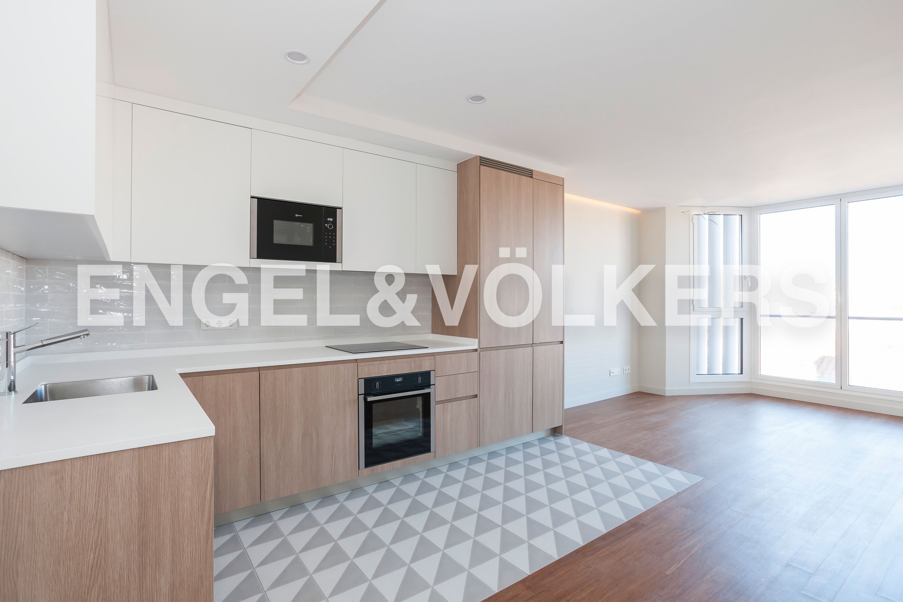 Kitchen of Apartment to rent in  Madrid Capital  with Heating and Swimming Pool