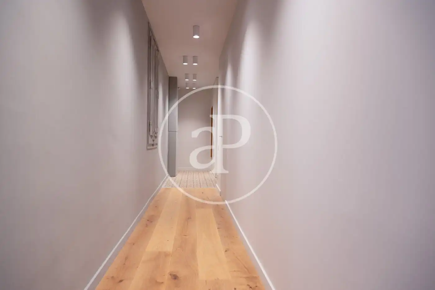 Appartamento con terrazza in vendita a Carrer de la Diputació, imagen 27