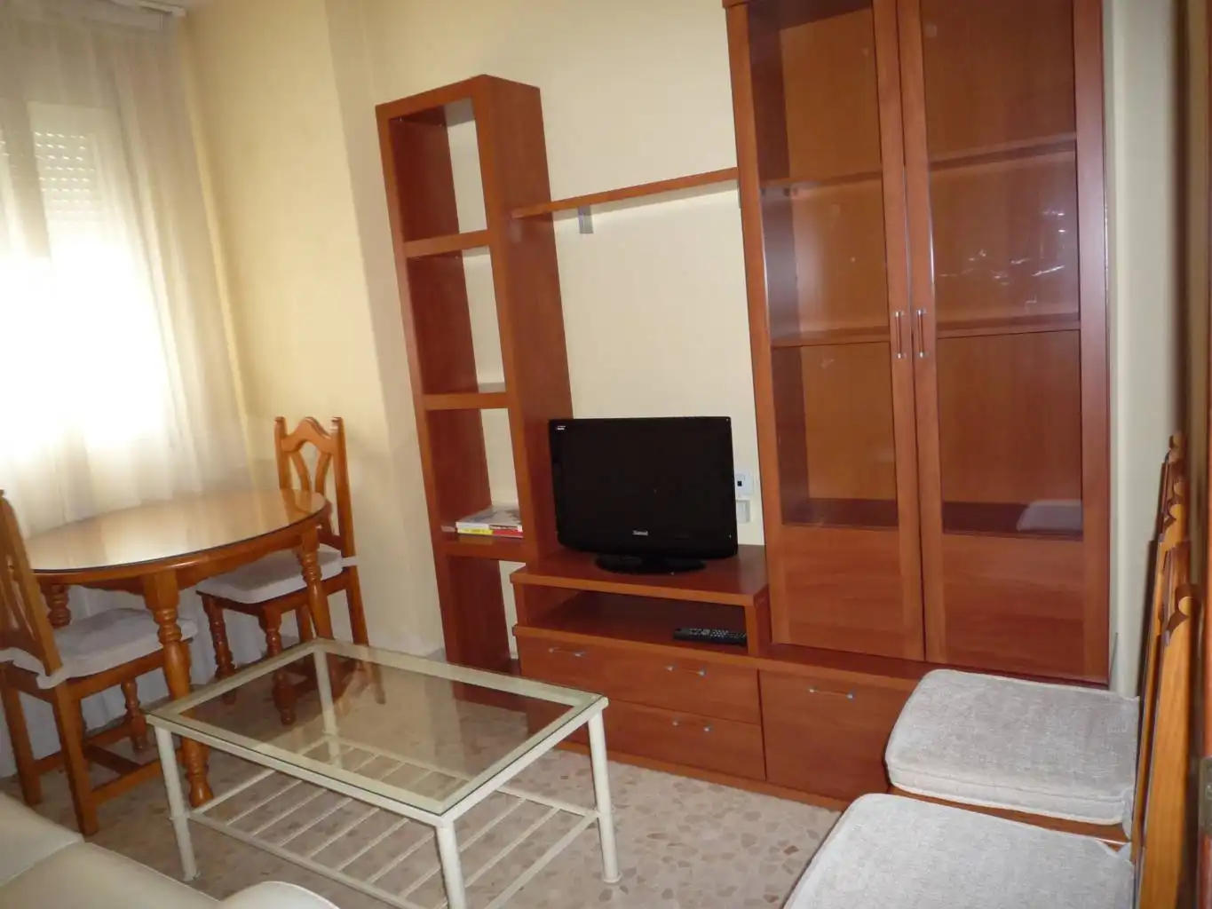 Sala d'estar de Apartament de lloguer en Málaga Capital amb Aire condicionat, Moblat i Rentadora