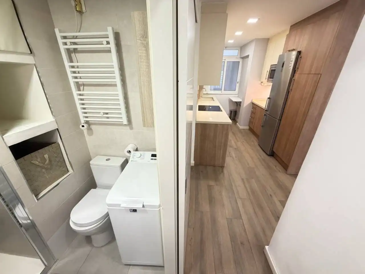 Badezimmer von Wohnung zum Verkauf in Barcelona mit Terrasse und Balkon
