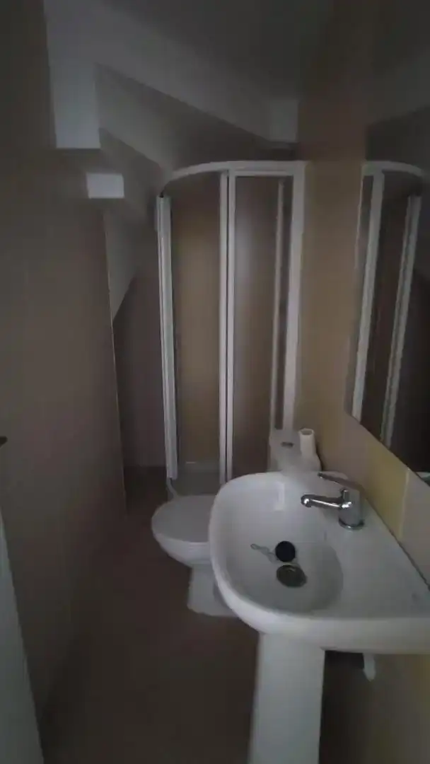 Badezimmer von Maisonette zur Miete in Benalmádena mit Klimaanlage und Balkon