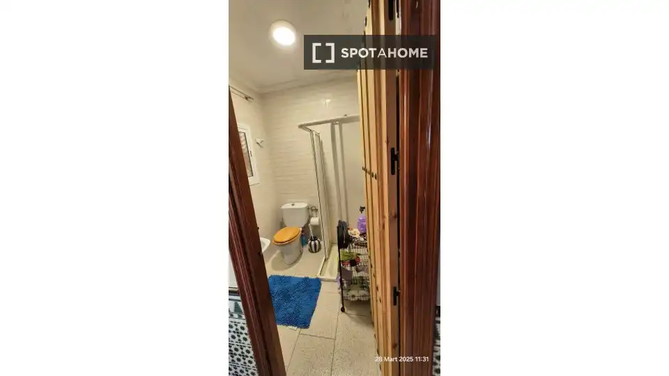 Baño de Apartamento para compartir en Villanueva del Trabuco con Aire acondicionado, Terraza y Amueblado
