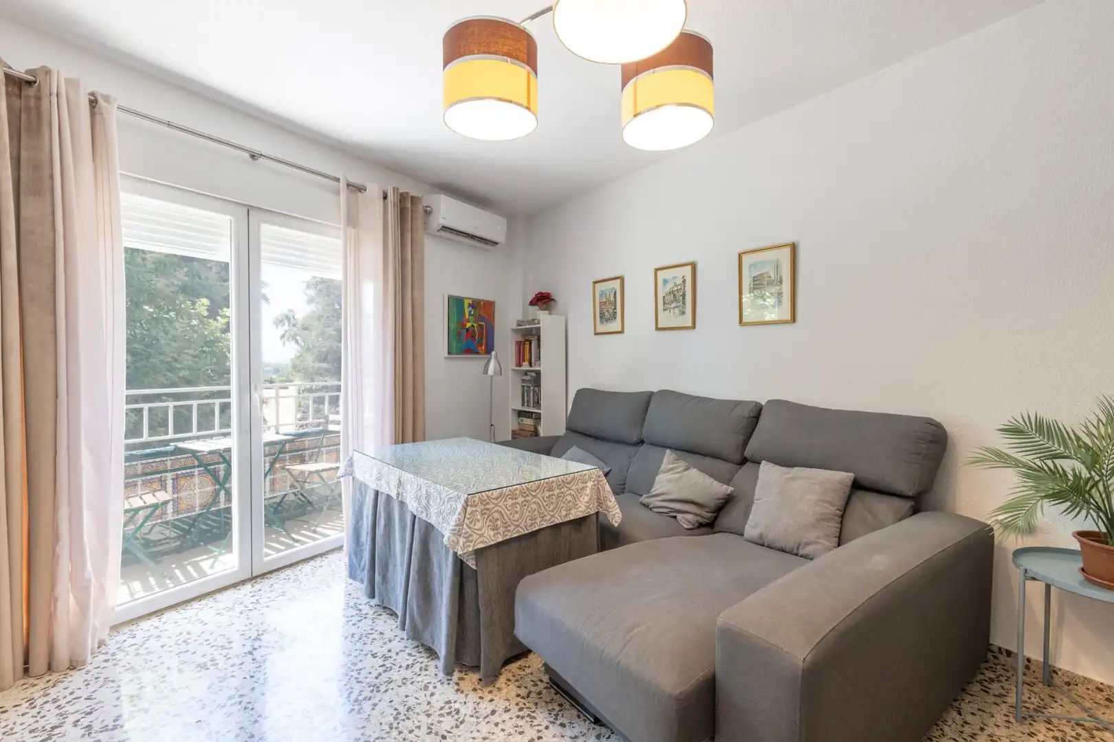 Sala de estar de Piso en venta en Maracena con Balcón