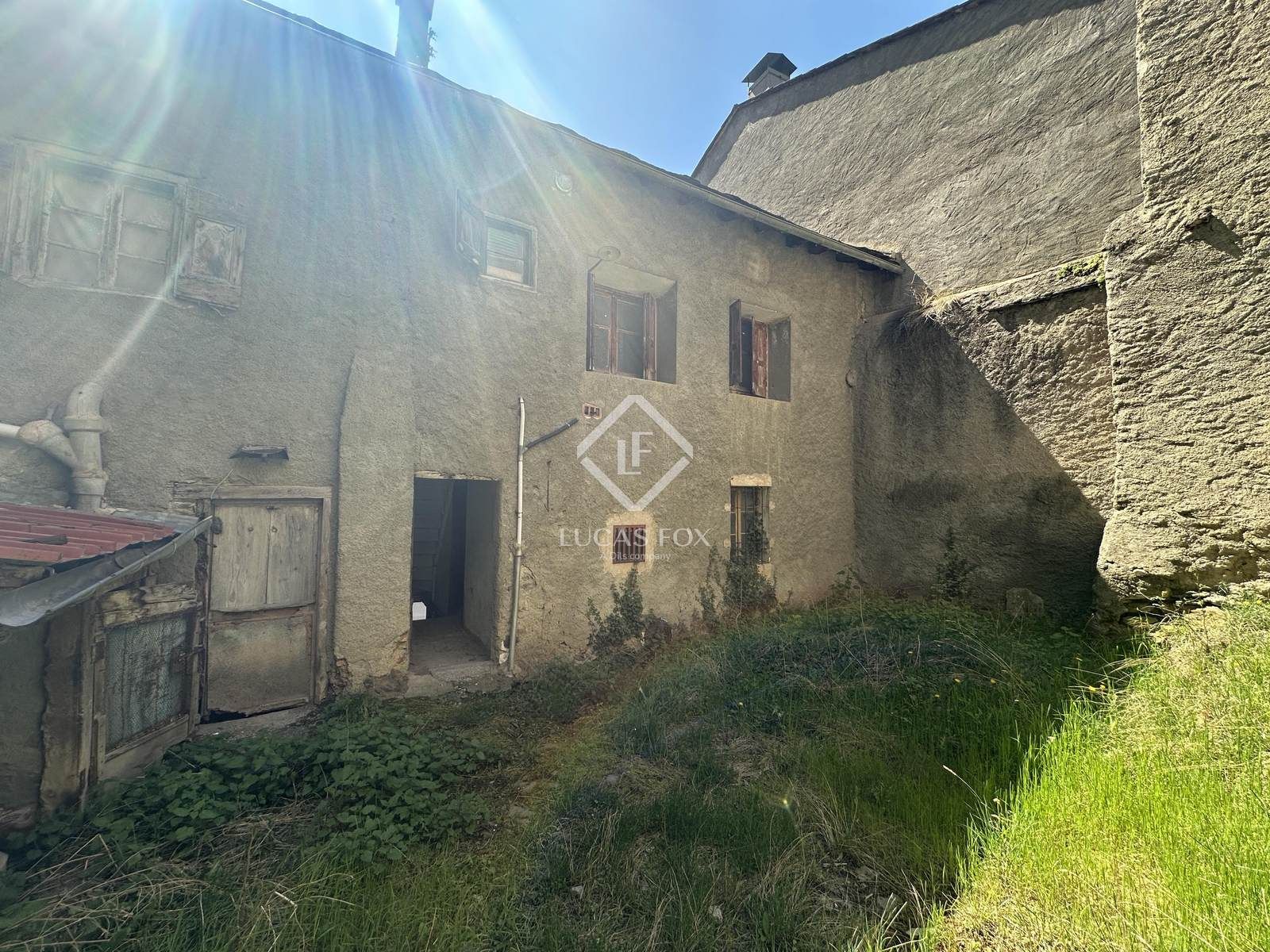 Vista exterior de Casa o xalet en venda en Llívia
