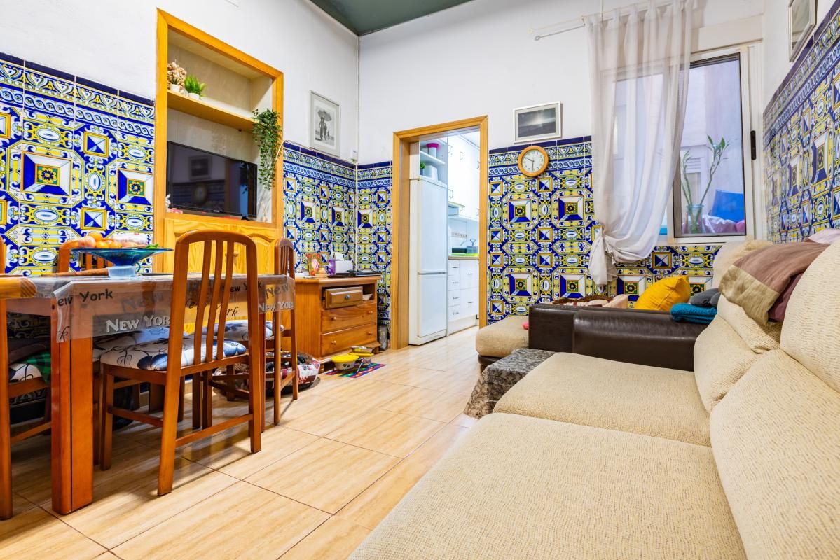 Planta baja en venta en Carrer Poeta Verdaguer, 32, Hospital - Plaza del Real